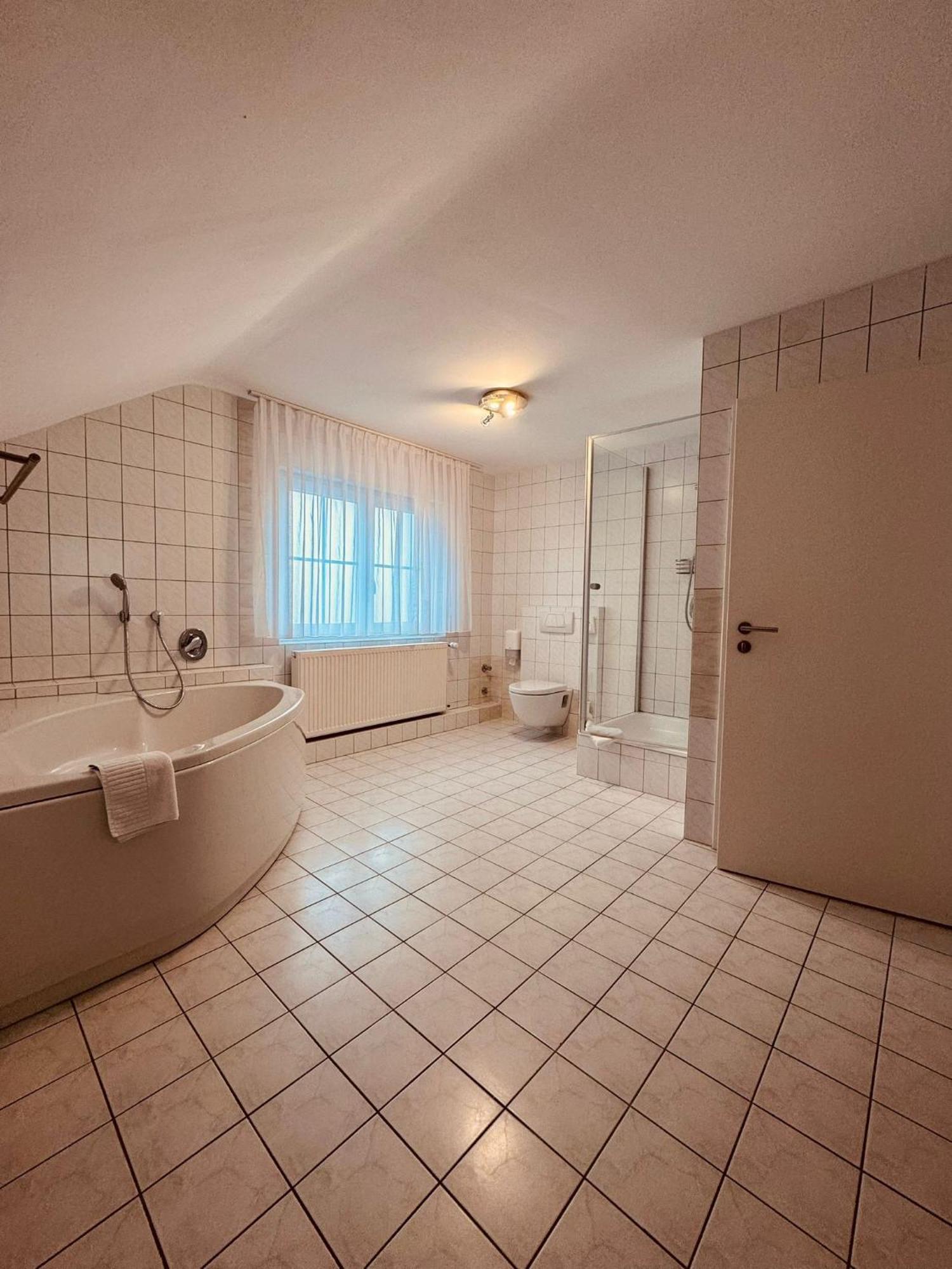 Das Haus Am See Sinzheim Kamer foto